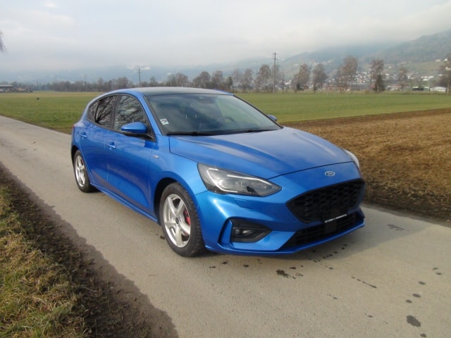 FORD Focus 1.0i EcoB 125 ST-Line-image-2