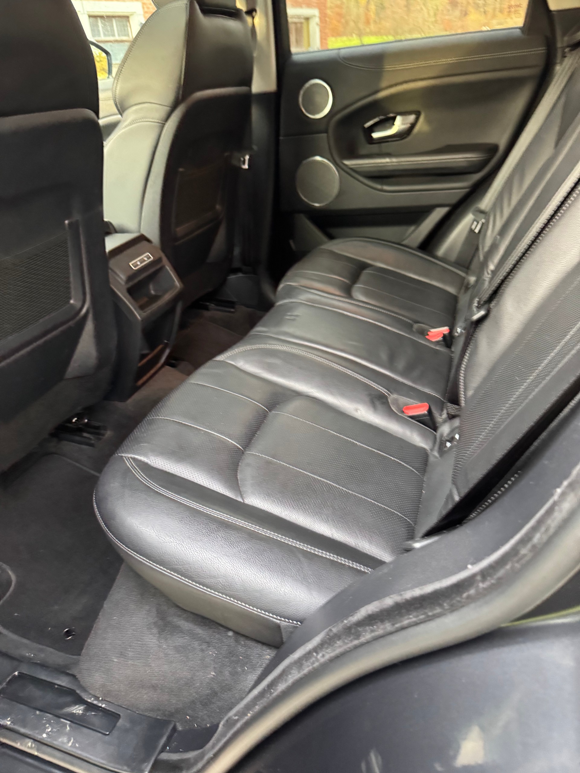 LAND ROVER Range Rover Evoque 2.0 Si4 SE Dynamic AT9-image-8
