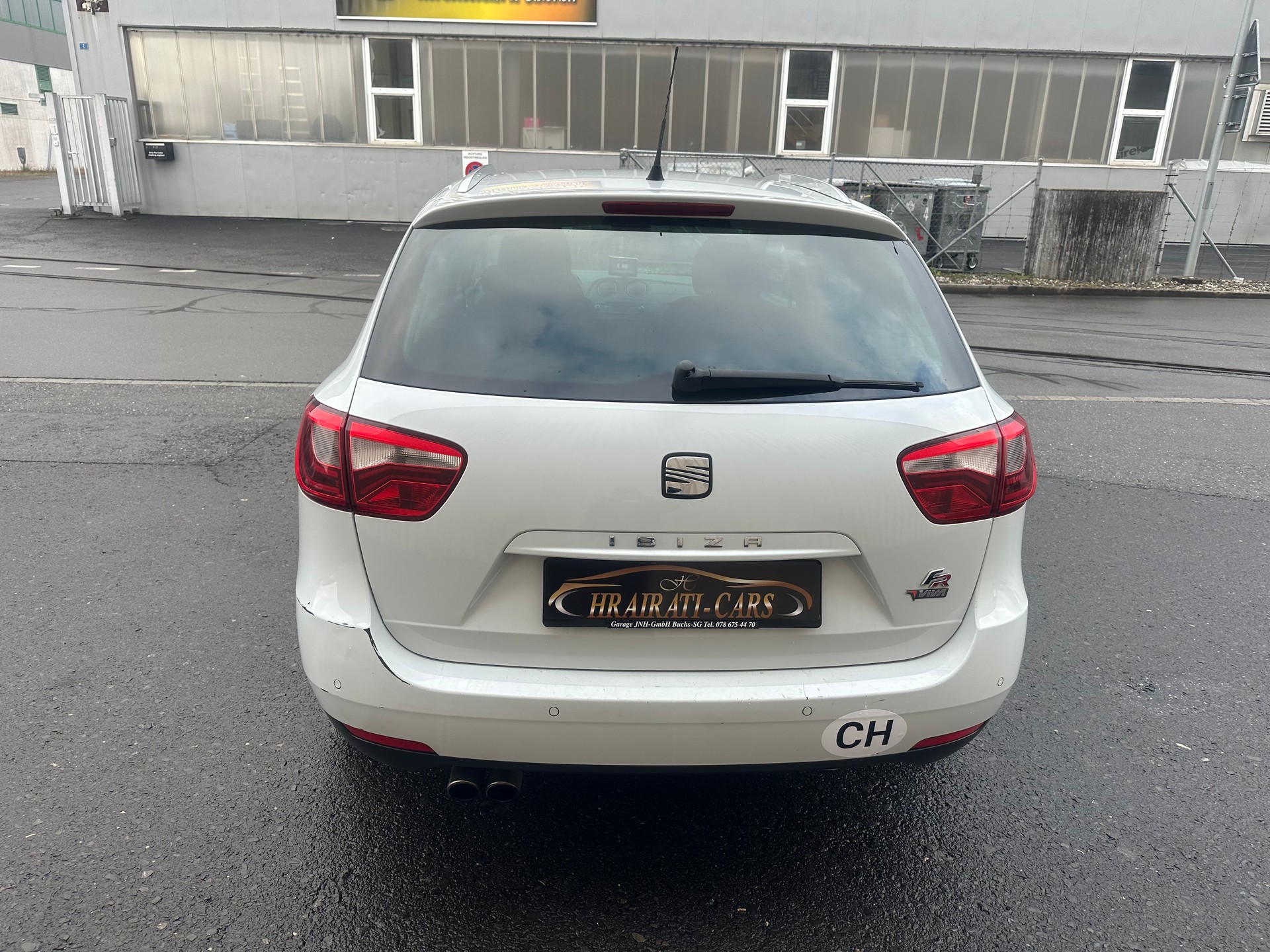 SEAT Ibiza ST 1.2 TSI FR Viva DSG-image-5