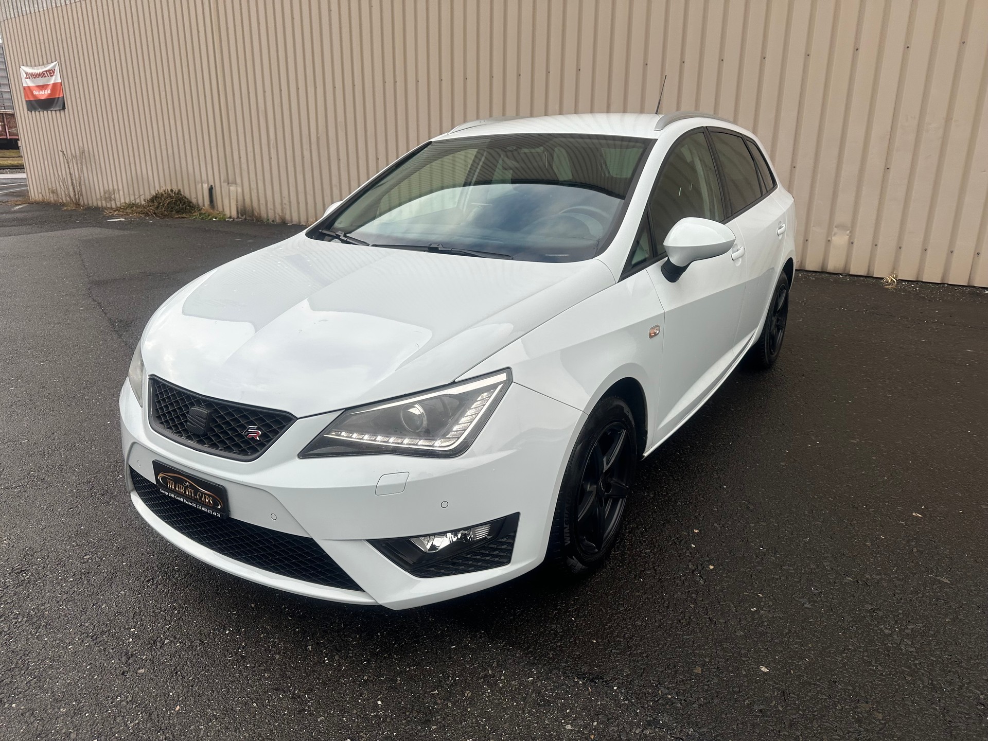 SEAT Ibiza ST 1.2 TSI FR Viva DSG-image-2
