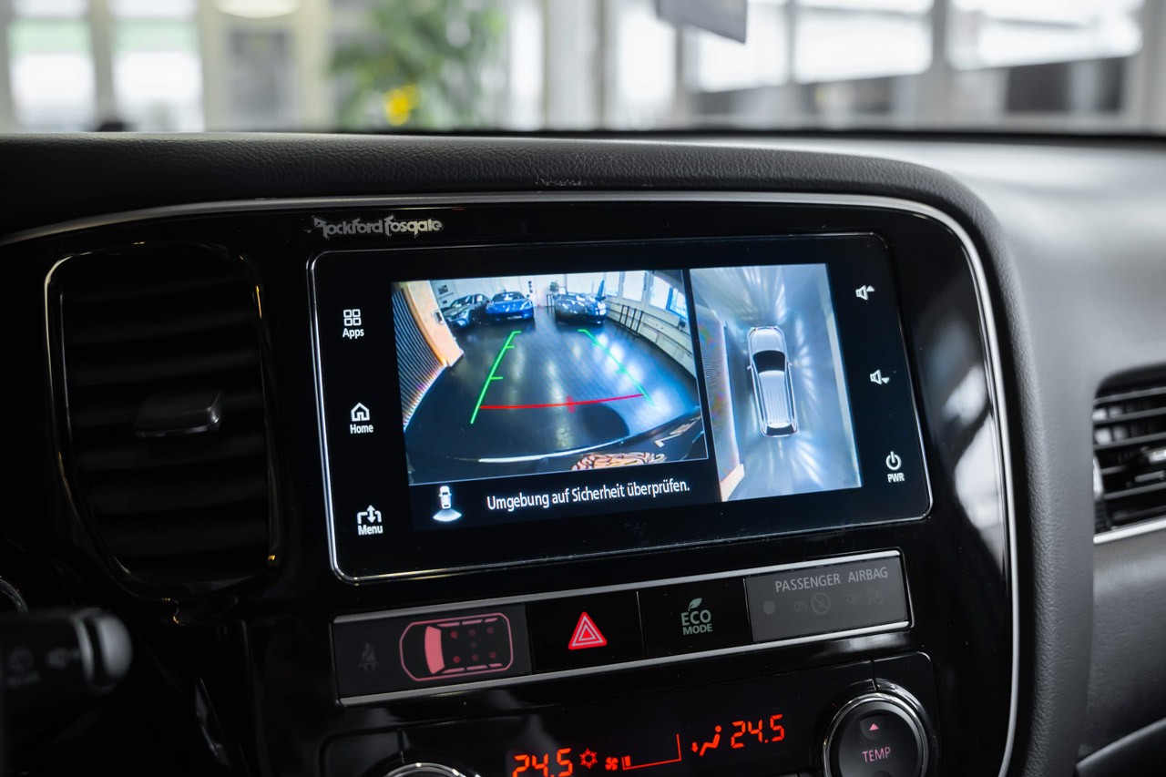MITSUBISHI Outlander 2.4 PHEV Style 4WD Automatic-image-20