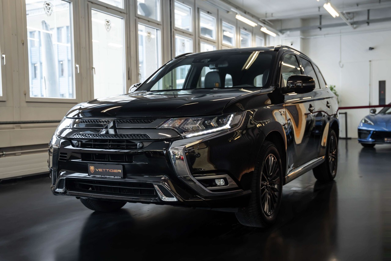 MITSUBISHI Outlander 2.4 PHEV Style 4WD Automatic-showroom-element-2