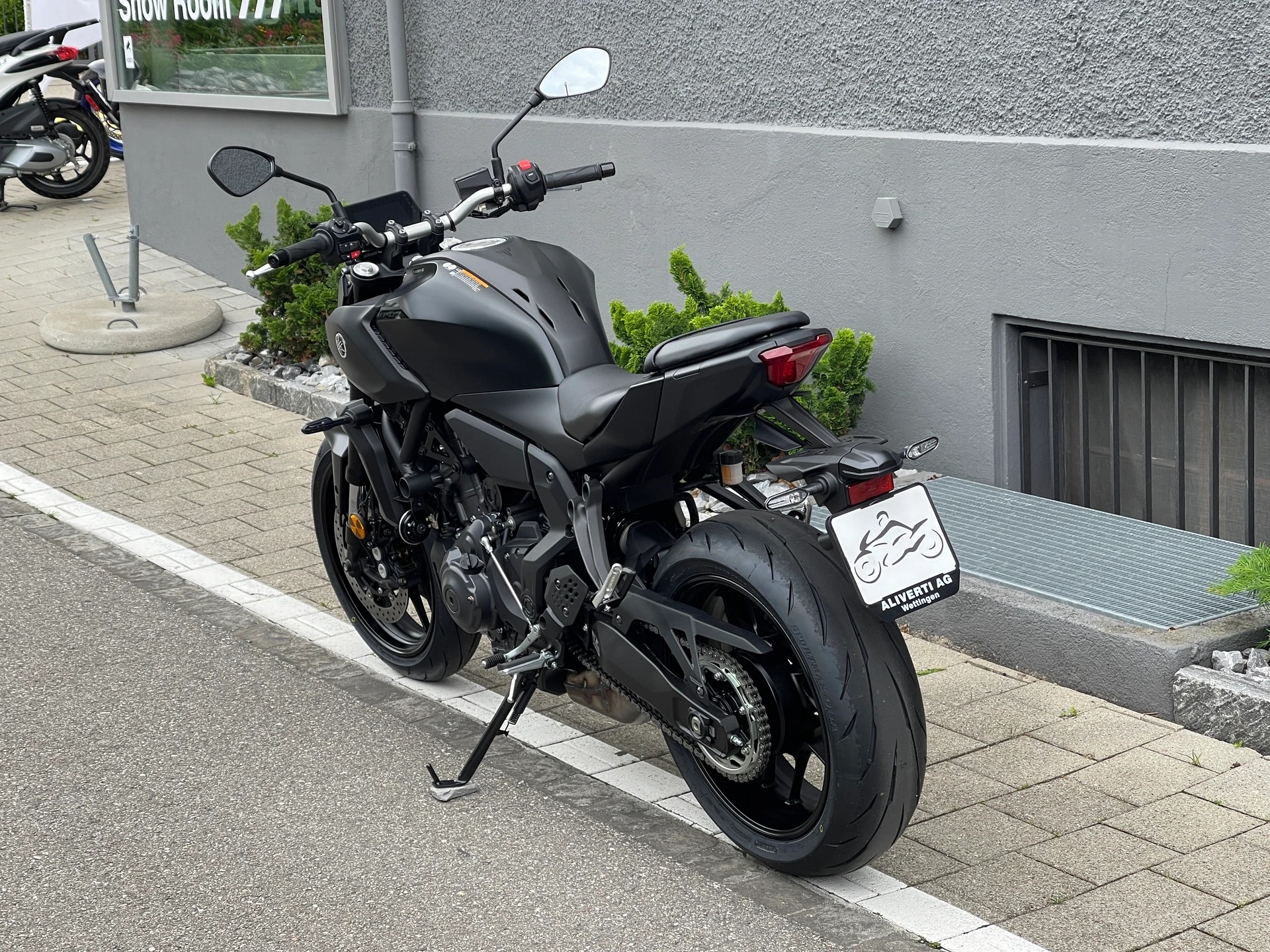 YAMAHA MT-07-image-5