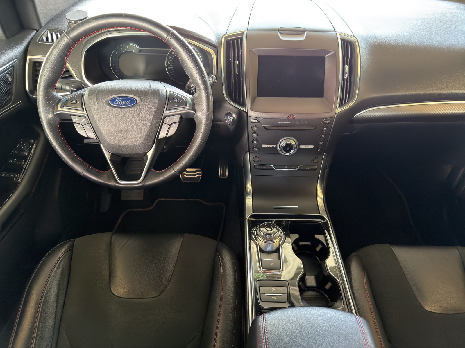 FORD Edge 2.0 EcoBlue 238 ST-Line-image-9