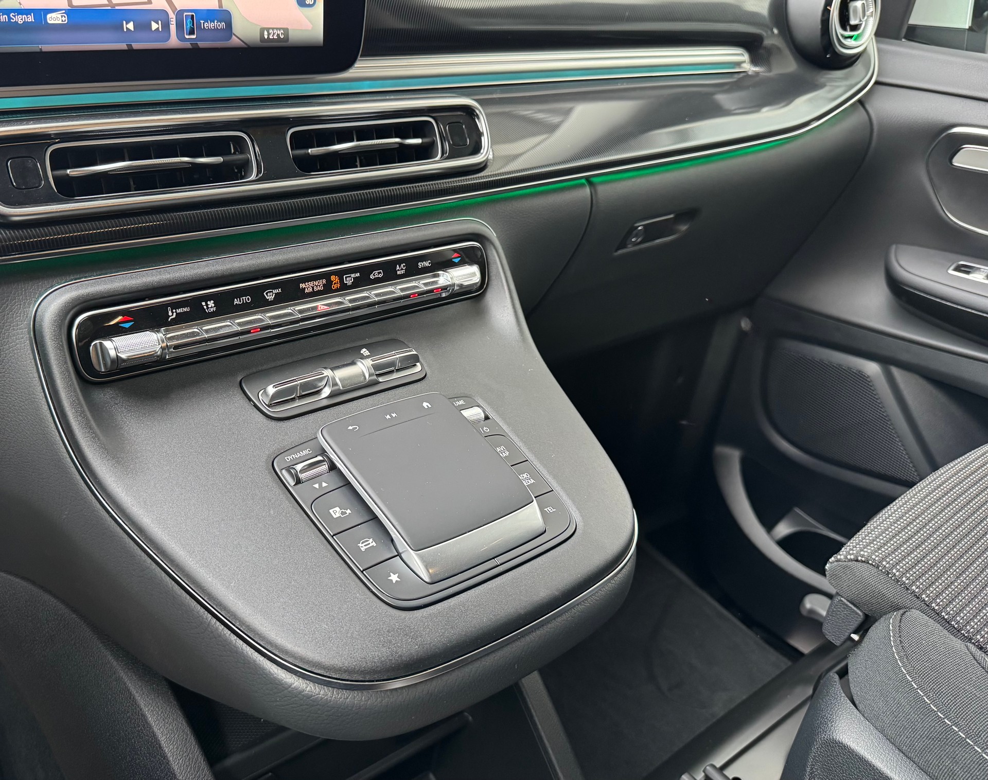 PÖSSL MERCEDES-BENZ Campstar V250 d lang 4matic-image-18