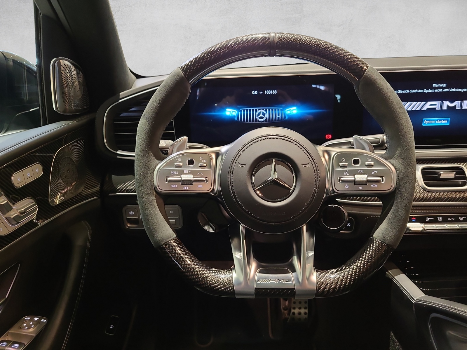 MERCEDES-BENZ GLS 63 4Matic+ TCT 9G-image-12