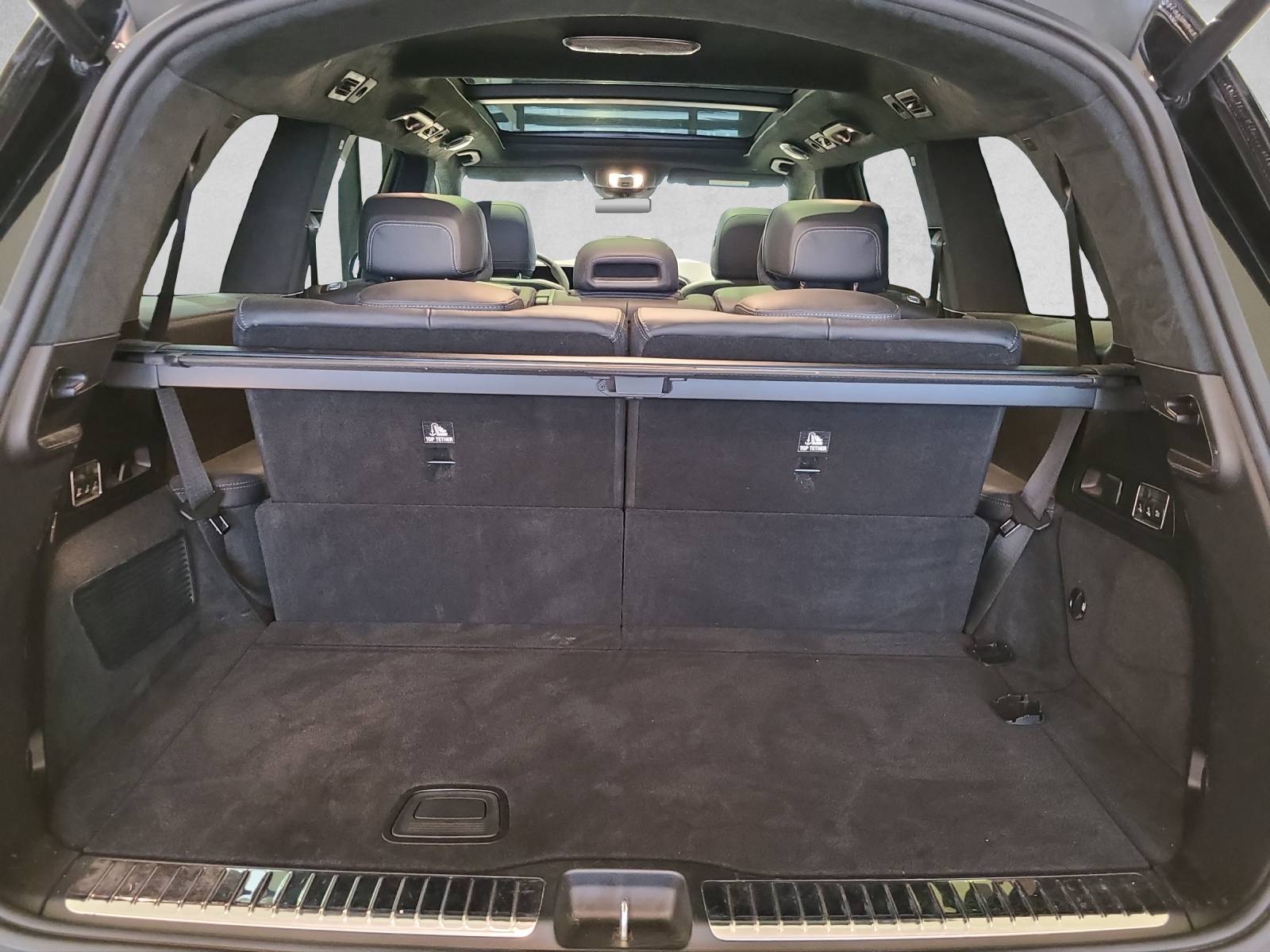 MERCEDES-BENZ GLS 63 4Matic+ TCT 9G-image-13