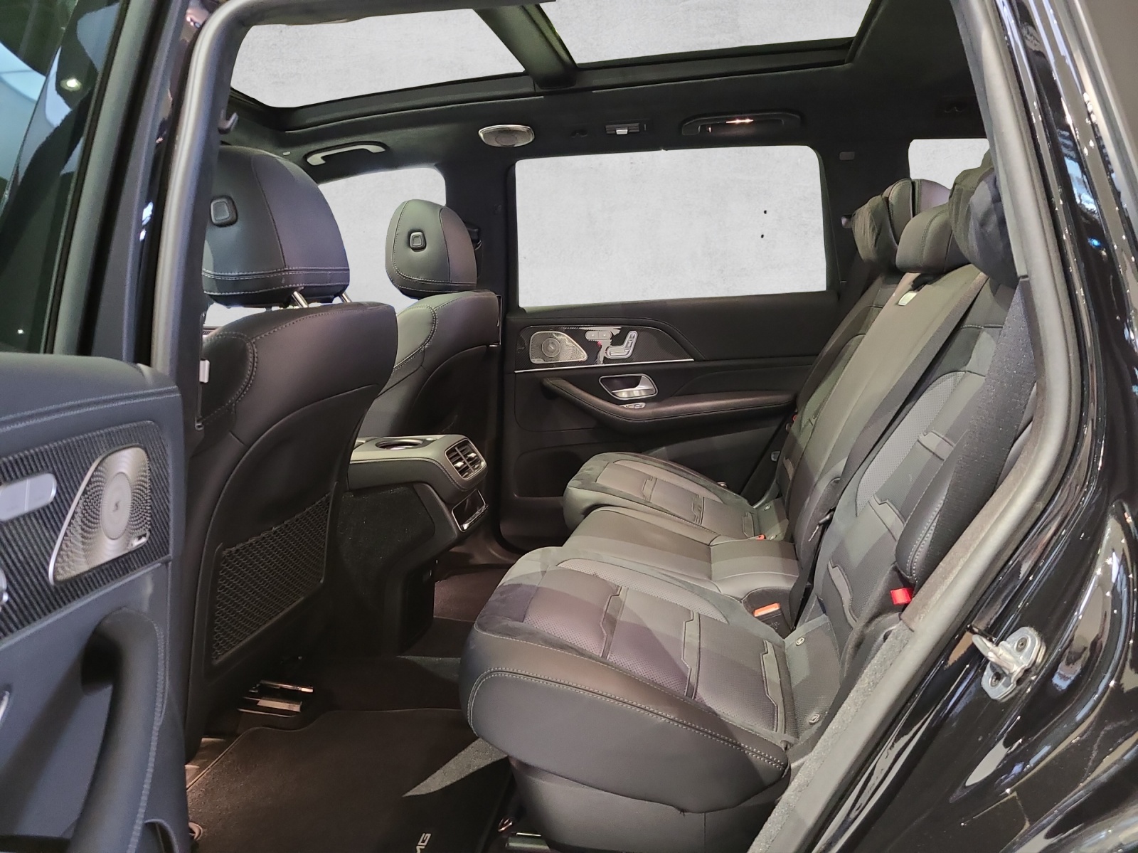 MERCEDES-BENZ GLS 63 4Matic+ TCT 9G-image-10