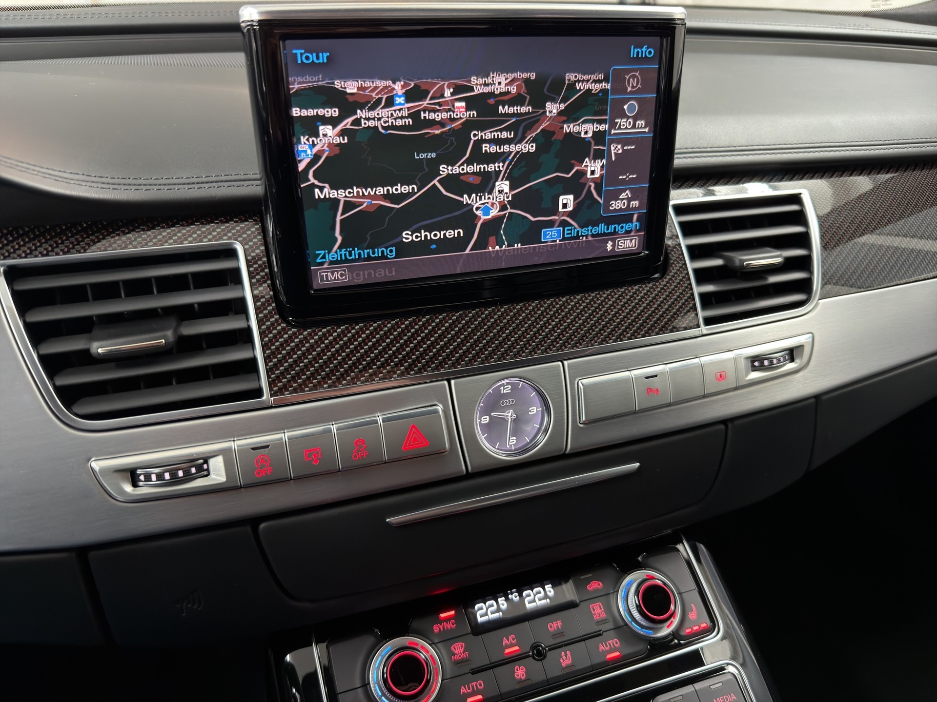 AUDI S8 4.0 TFSI V8 plus quattro tiptronic-image-13