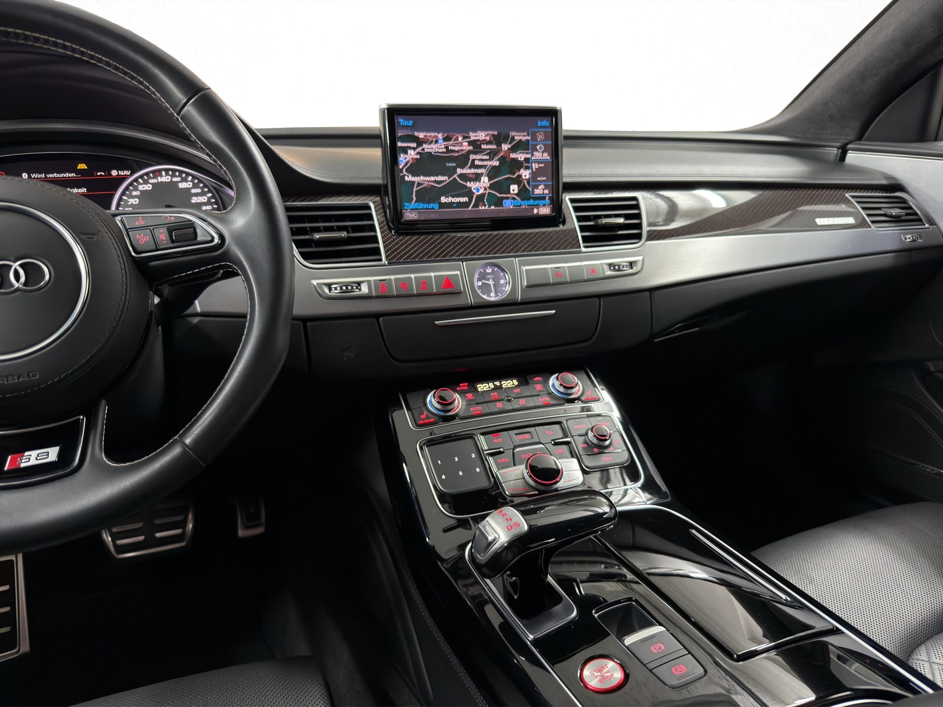 AUDI S8 4.0 TFSI V8 plus quattro tiptronic-image-12