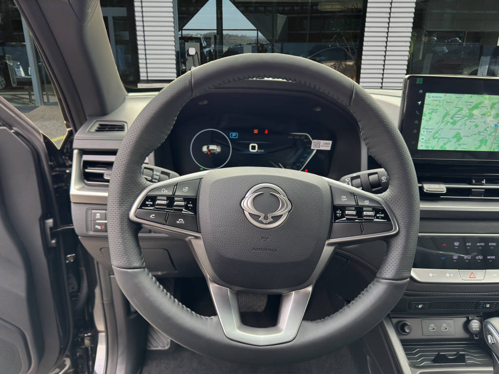 KGM-SsangYong Musso 2.2 e-XDI Sapphire 4WD 6AT-image-9