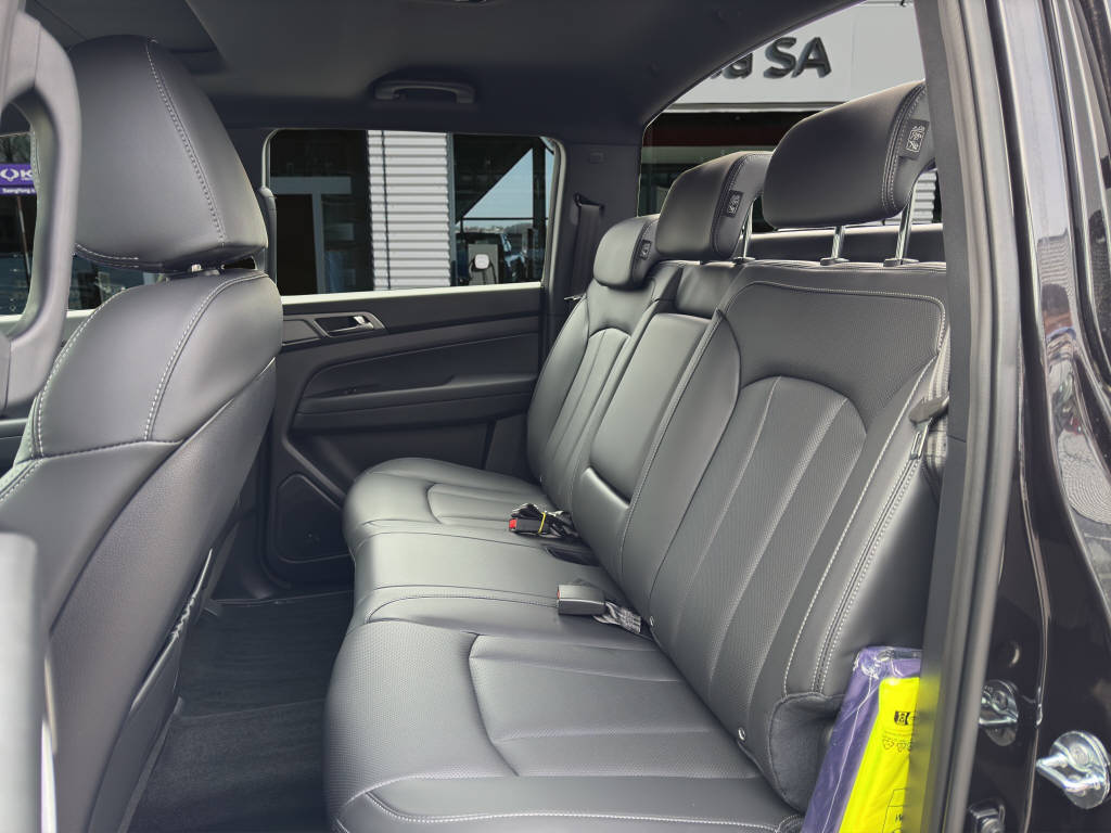 KGM-SsangYong Musso 2.2 e-XDI Sapphire 4WD 6AT-image-11