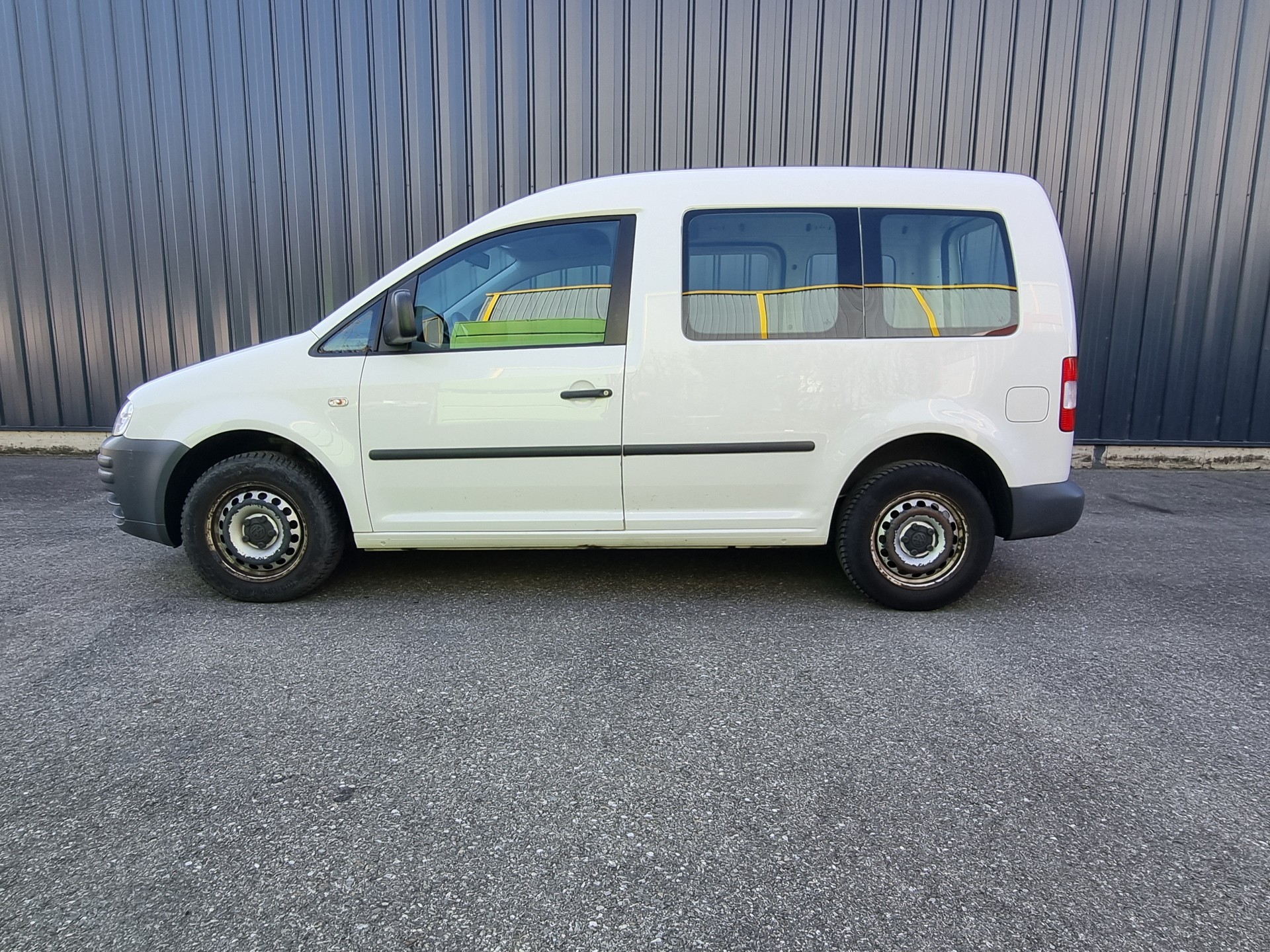 VW Caddy 1.9TDI PD-image-6