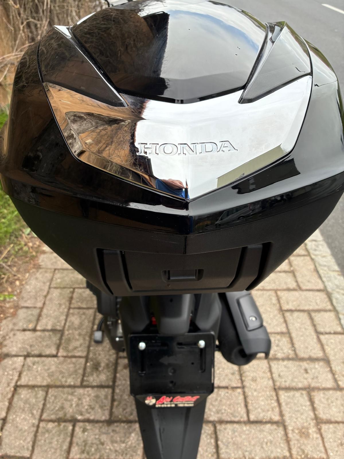 HONDA SH 125 Sporty Vetro-image-8