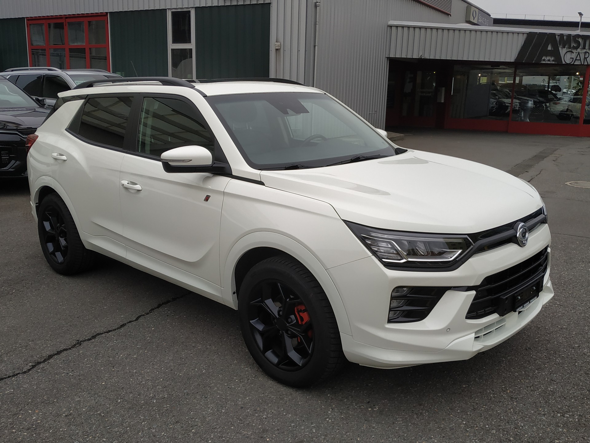 KGM-SsangYong Korando 1.5 T GDI Sapphire 4WD Automat-showroom-element-1