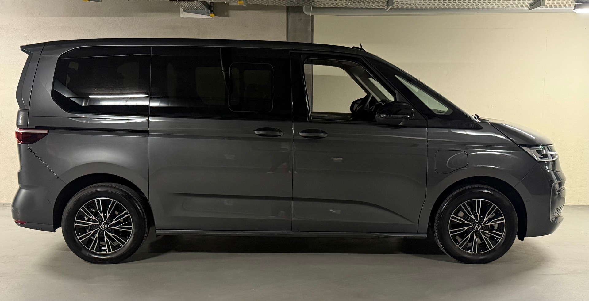 VW Multivan 1.5 eHybrid Style Liberty 4Motion DSG-showroom-element-3