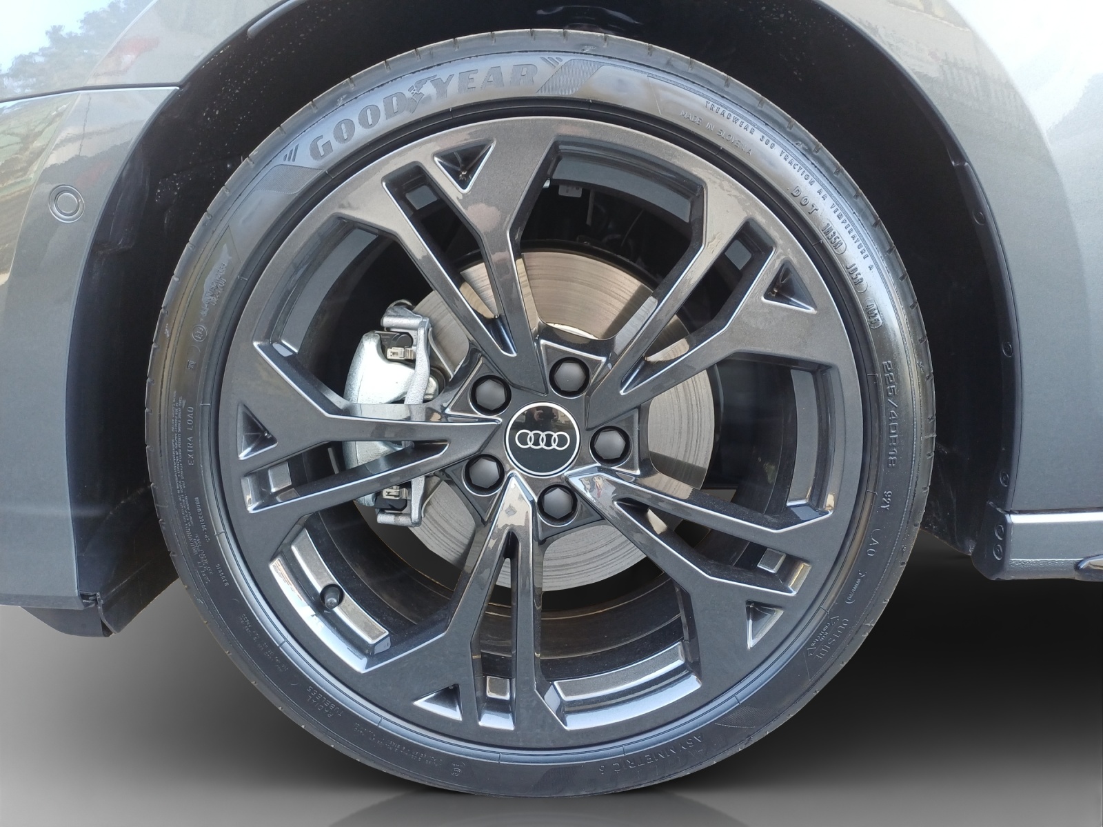 AUDI A3 Sportback TFSI 150 kW quattro S line S tronic-image-14