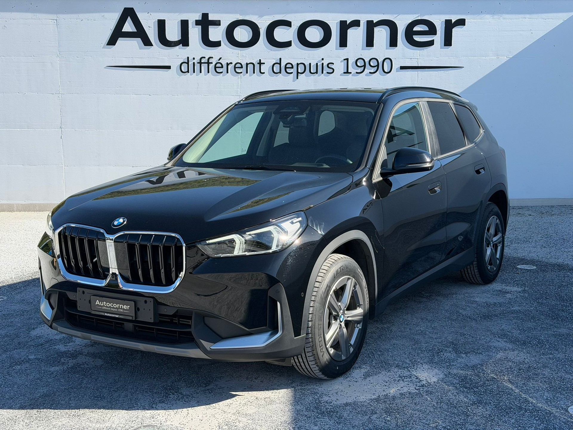 BMW X1 xDrive 23i 48V-image-0