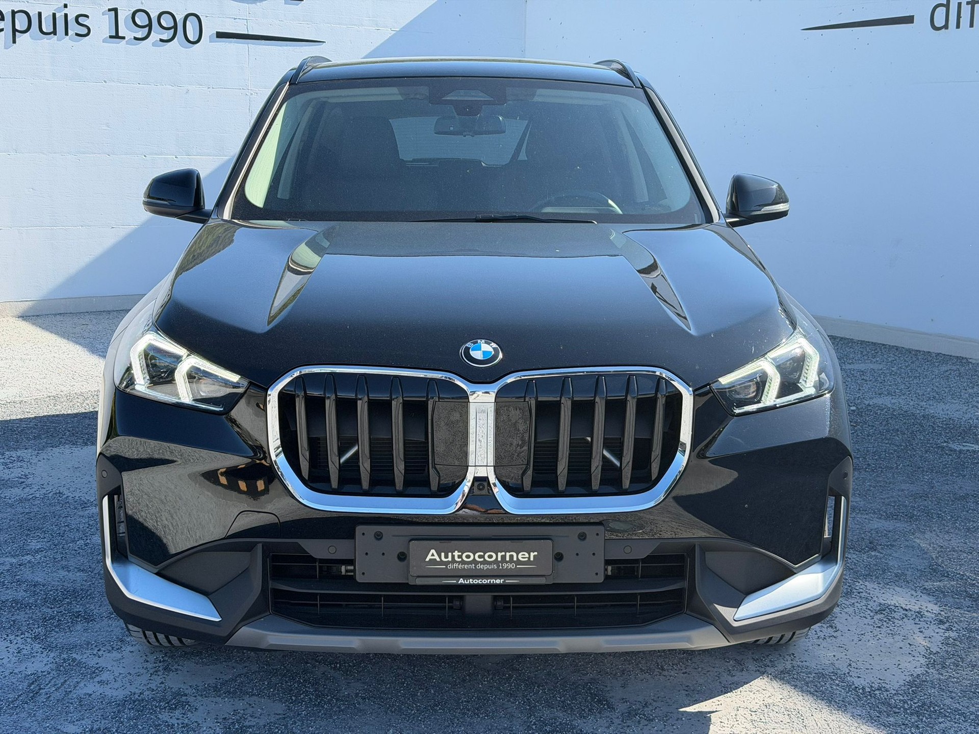 BMW X1 xDrive 23i 48V-image-1