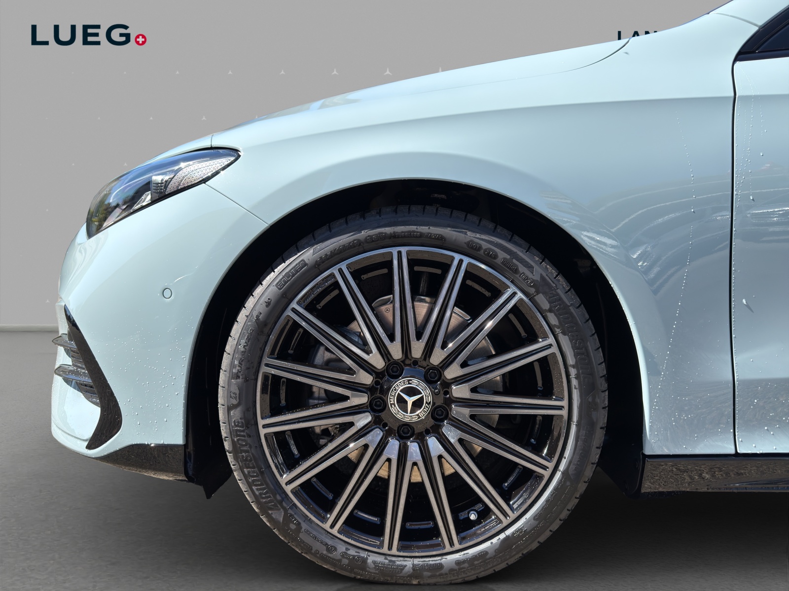 MERCEDES-BENZ CLA 220 8G-DCT 4Matic-image-6