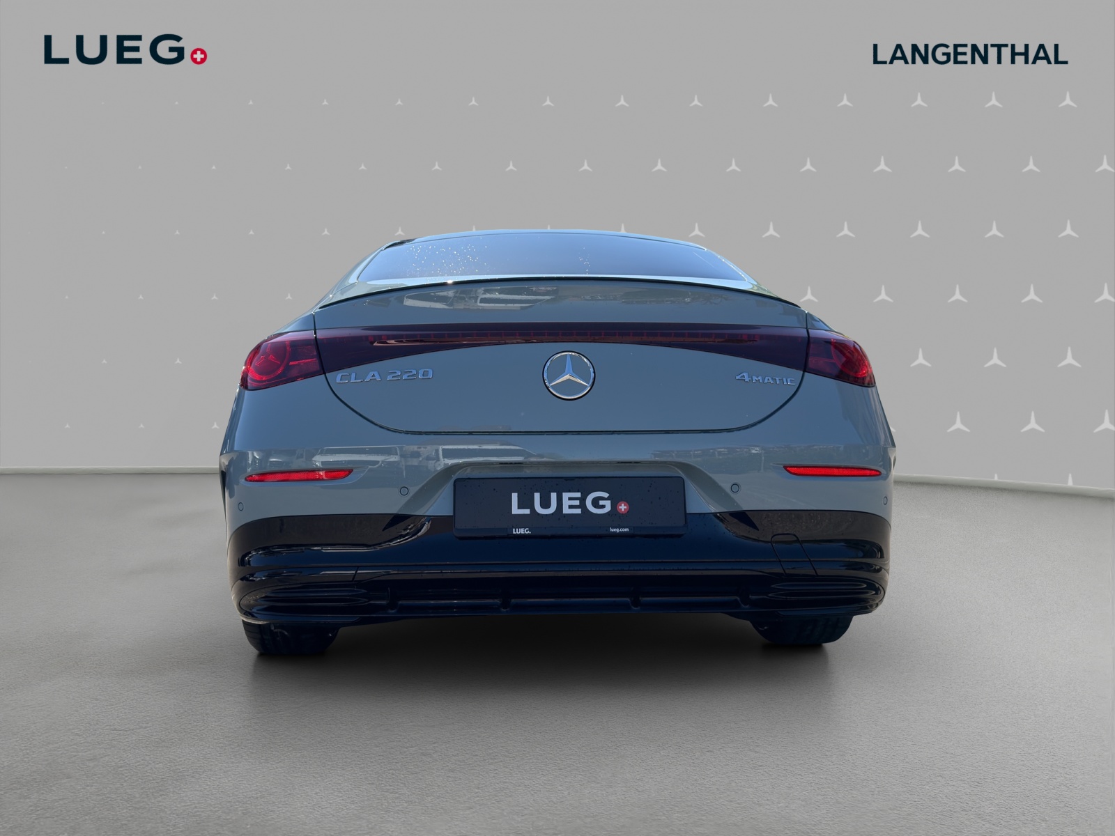 MERCEDES-BENZ CLA 220 8G-DCT 4Matic-image-3