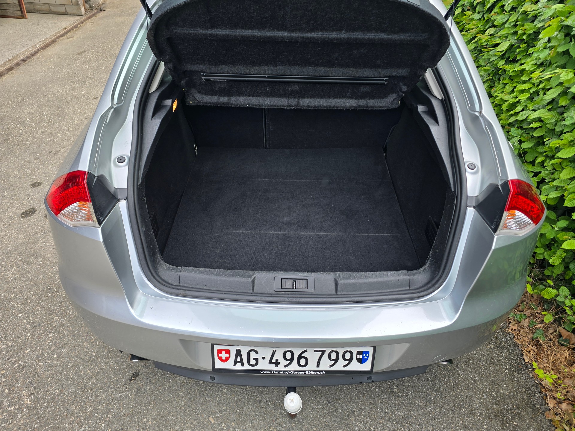 RENAULT Laguna 2.0 dCi Dynamique Automatic-image-13