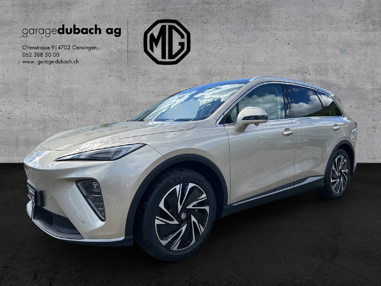 MG S6 EV 77 kWh Luxury 4WD-showroom-element-2