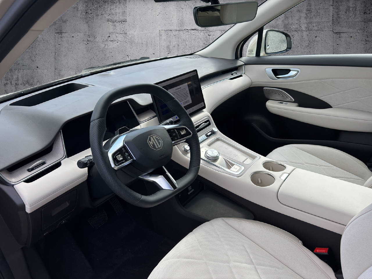 MG S6 EV 77 kWh Luxury 4WD-image-4