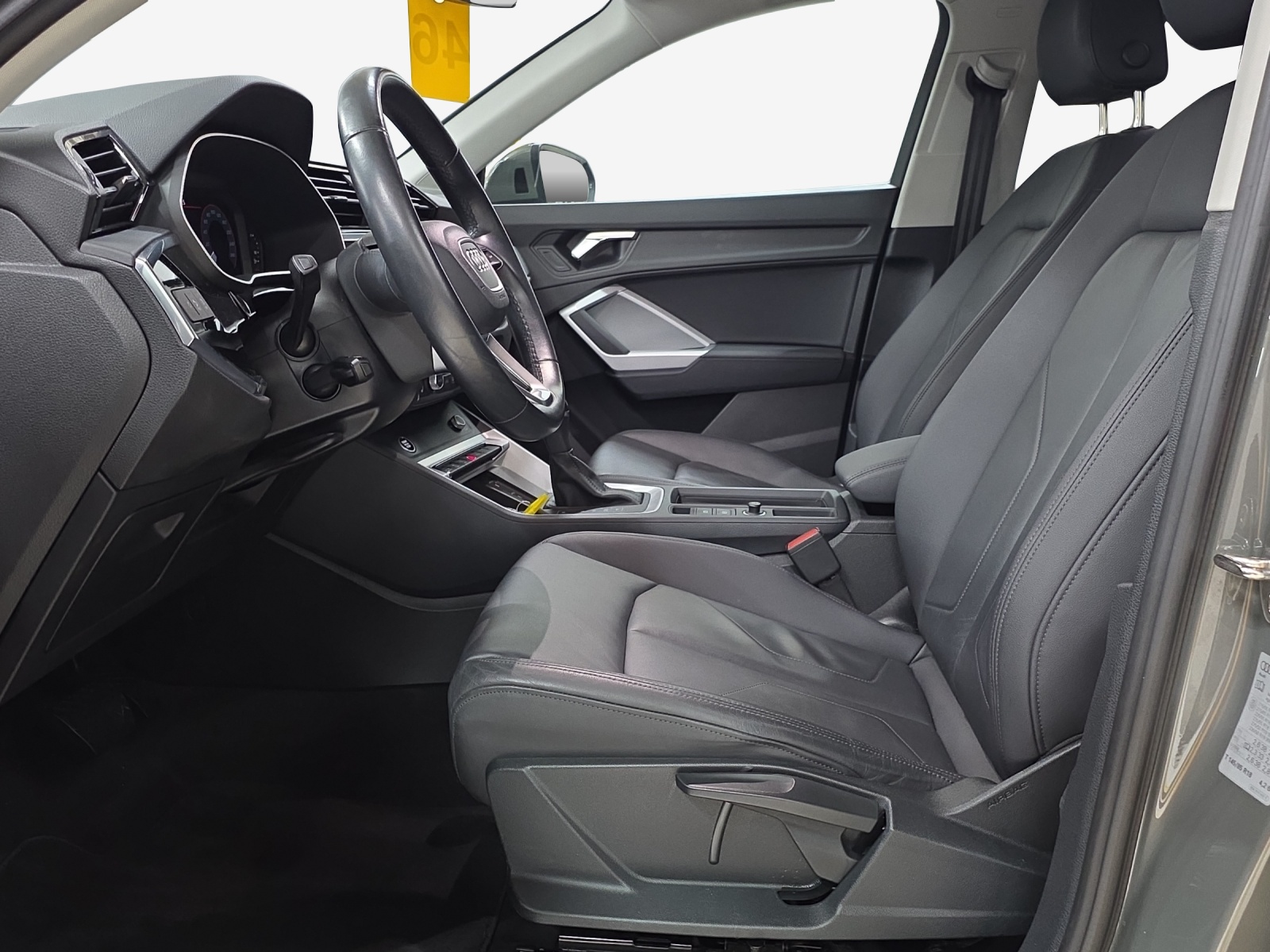 AUDI Q3 Sportback 35 TFSI Attraction S-tronic-image-7