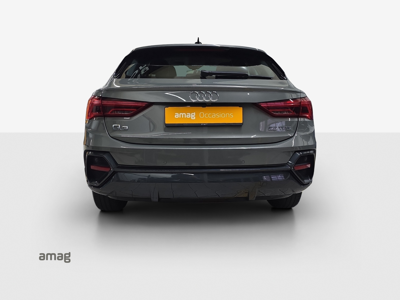 AUDI Q3 Sportback 35 TFSI Attraction S-tronic-showroom-element-3