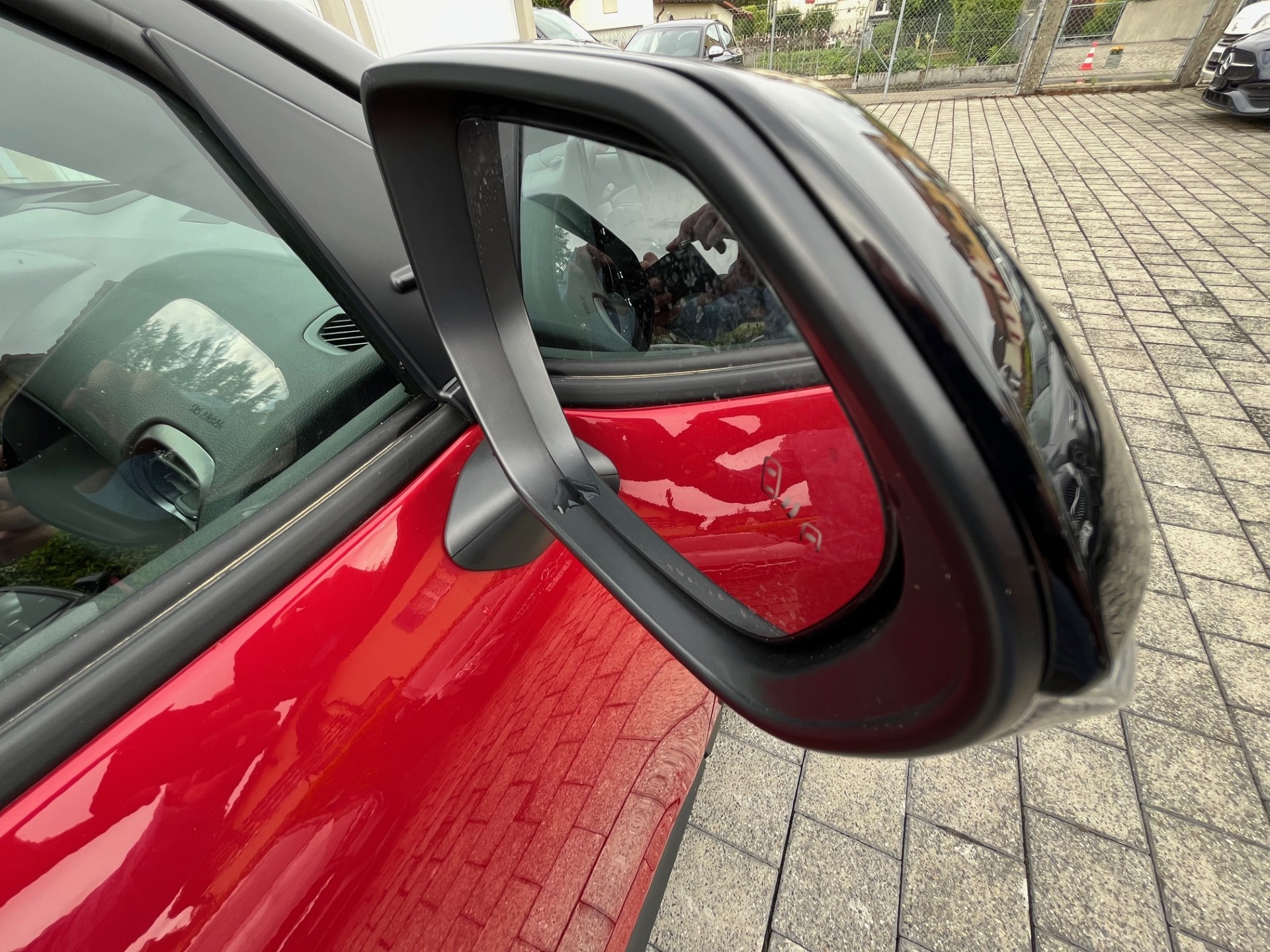 TOYOTA Yaris Cross 1.5 GR Sport e-CVT-image-18