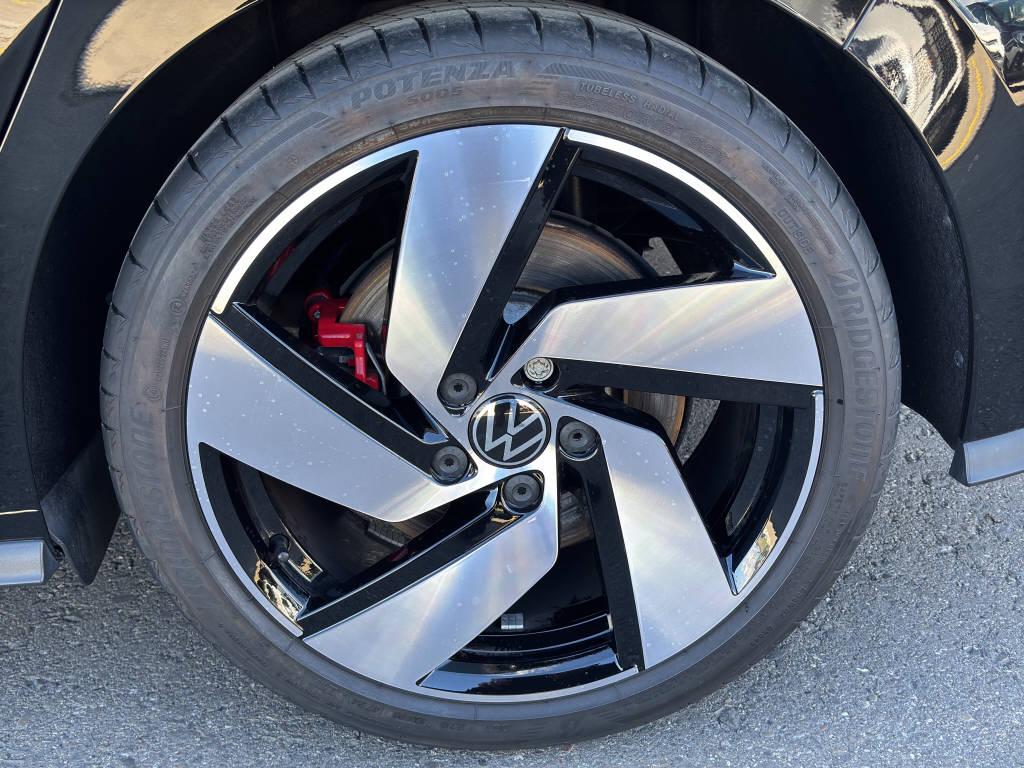 VW Golf VIII 2.0 TSI GTI DSG-image-17
