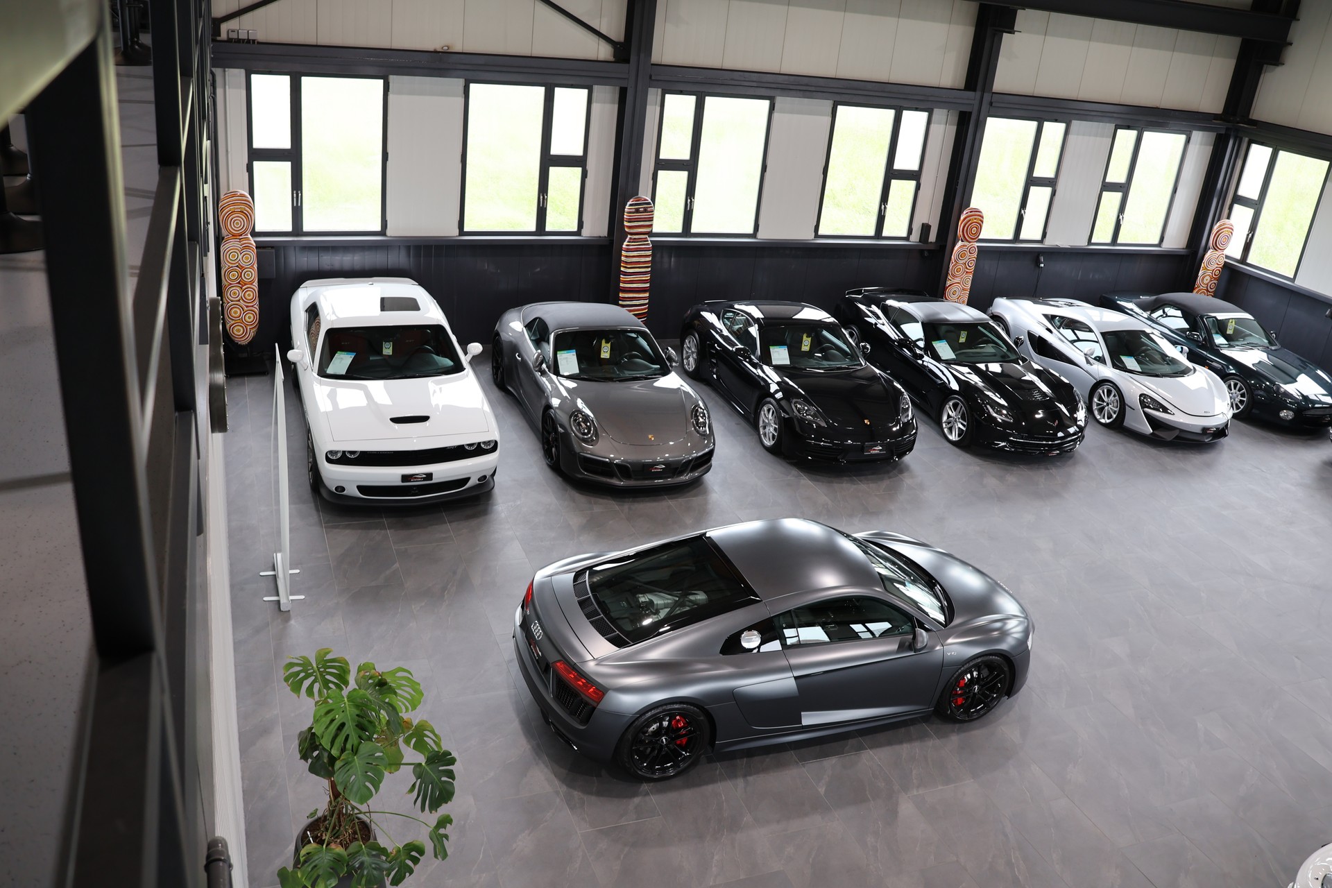 AUDI R8 Coupé 5.2 RWS S-Tronic-image-6