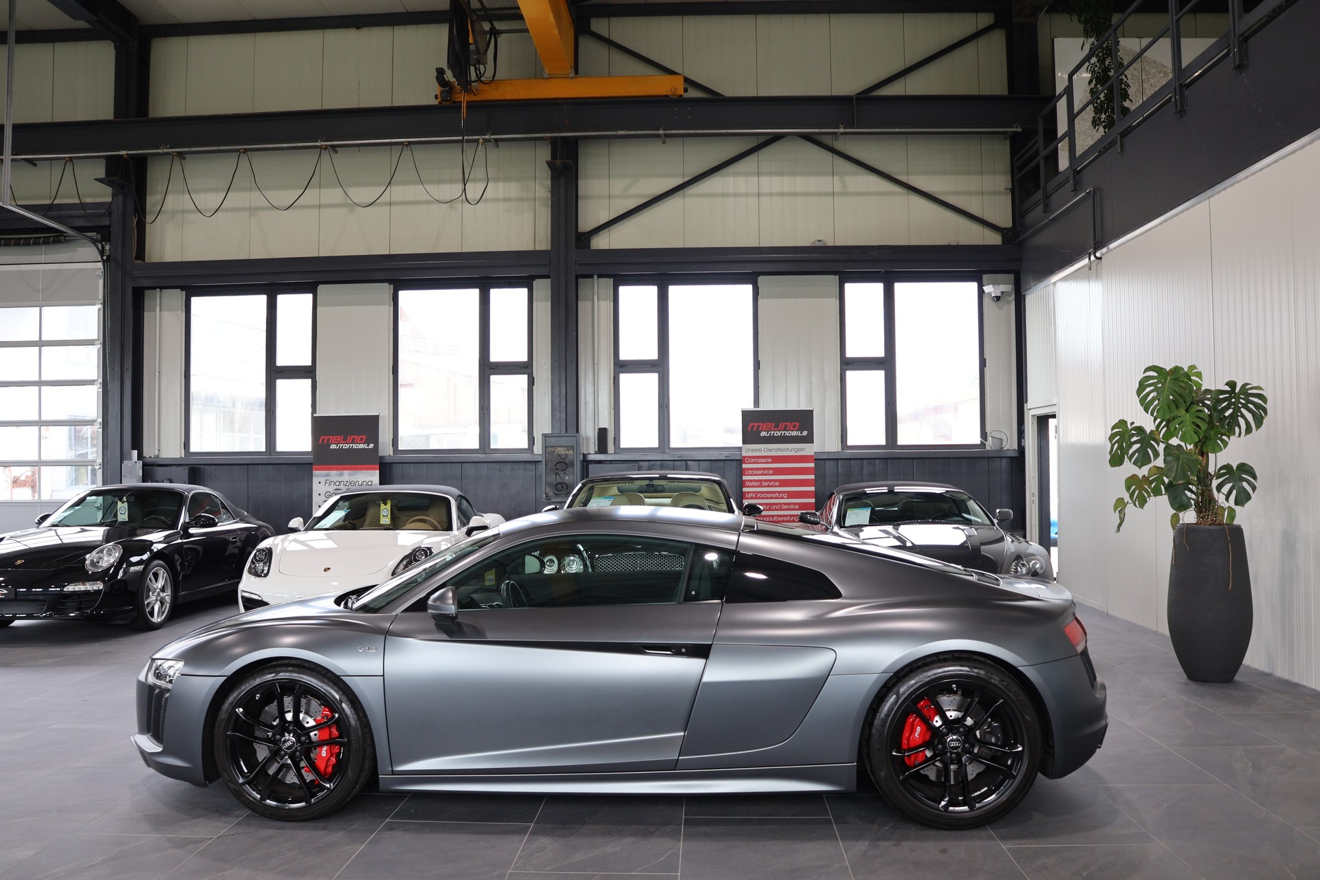 AUDI R8 Coupé 5.2 RWS S-Tronic-image-4