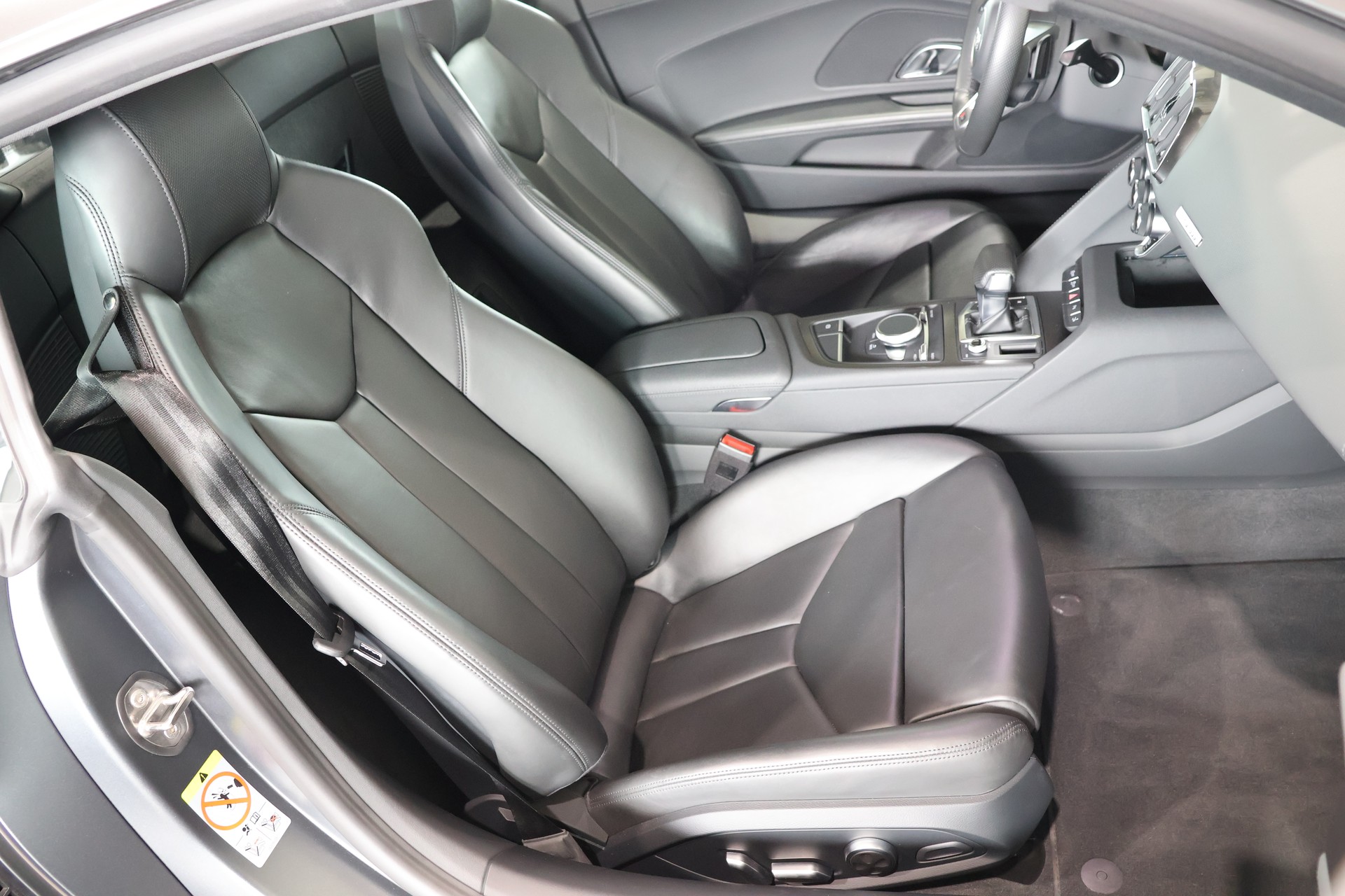 AUDI R8 Coupé 5.2 RWS S-Tronic-image-14