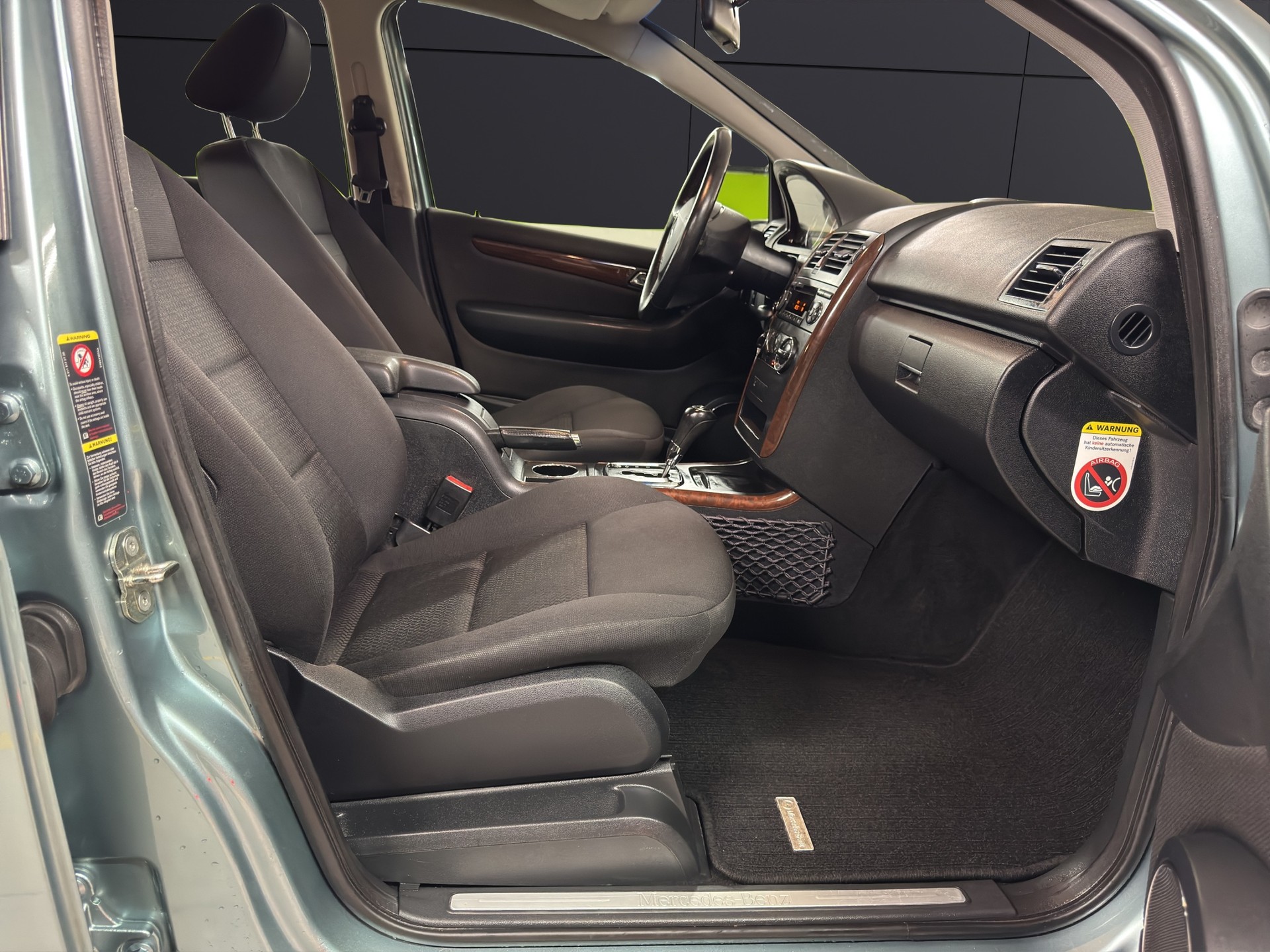 MERCEDES-BENZ A 170 Elégance-image-12