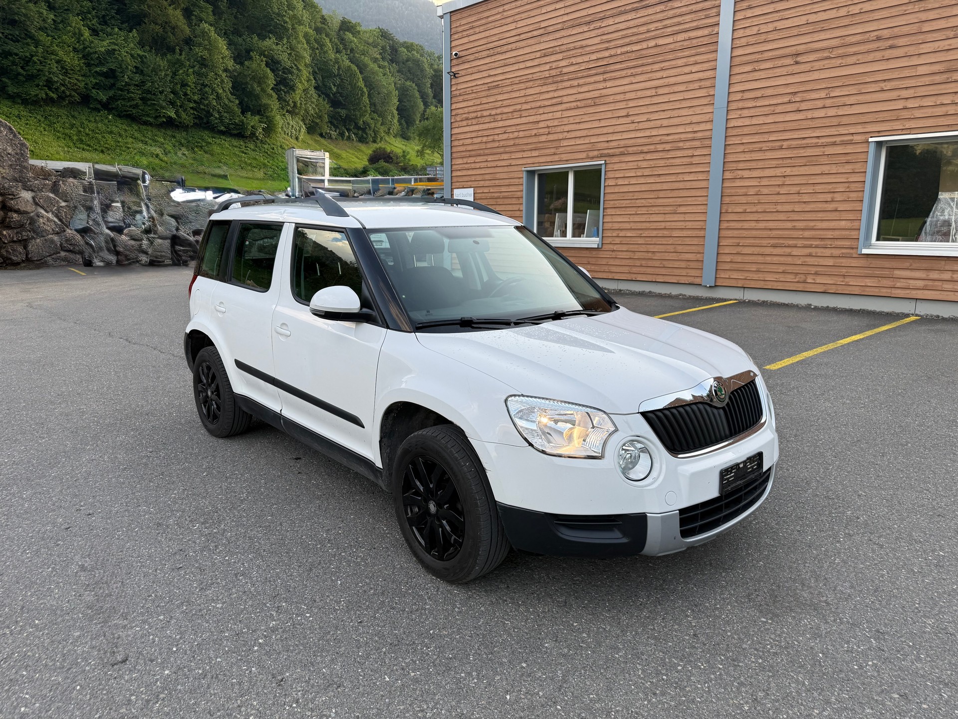 SKODA Yeti 2.0 TDI AllDrive 4x4-image-6