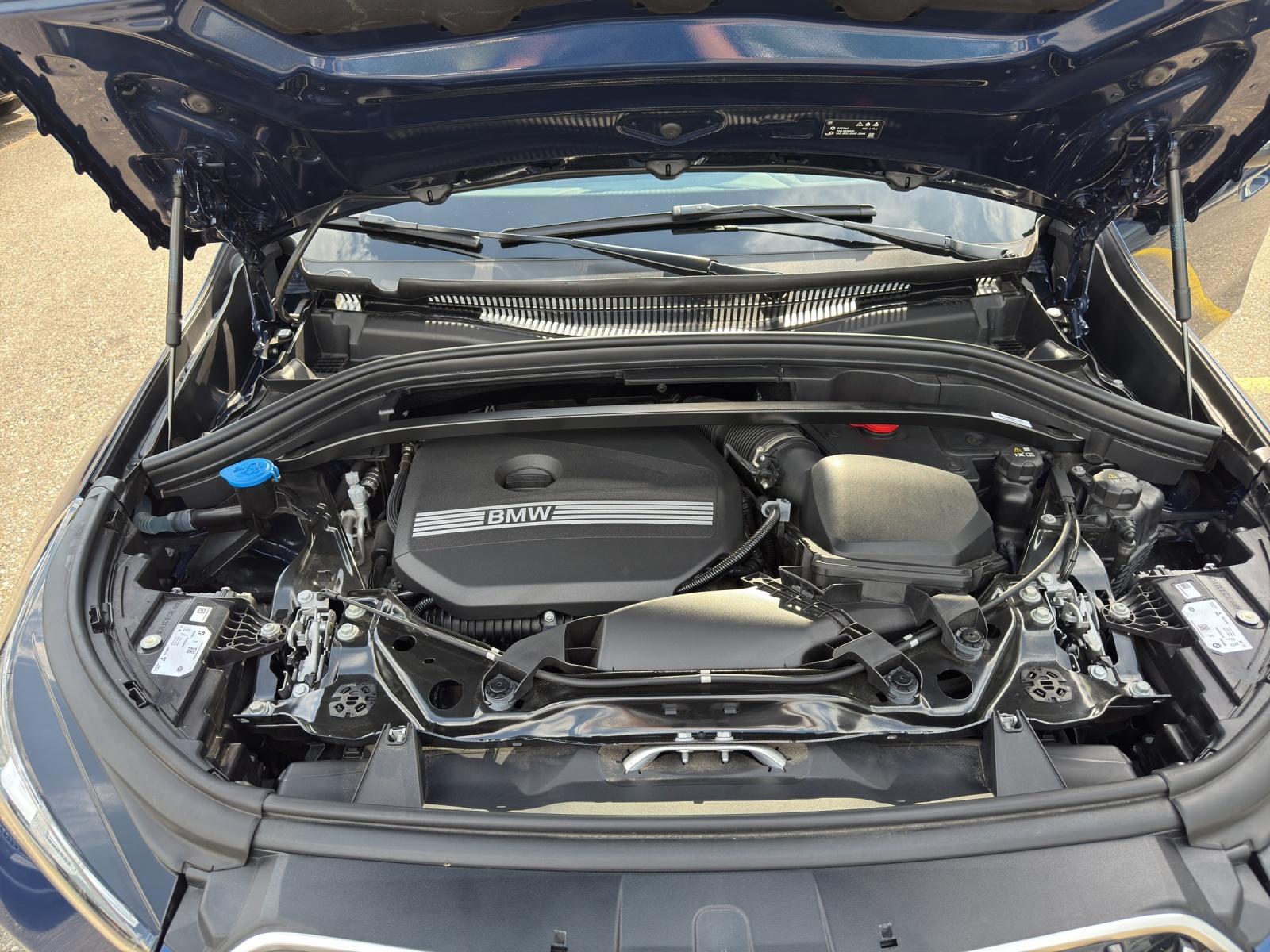 BMW X1 xDrive23i-image-19