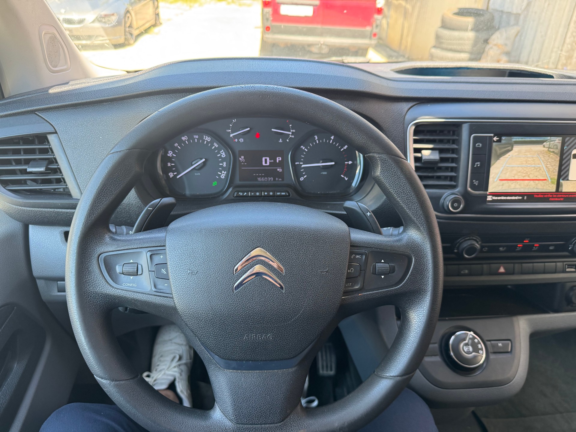 CITROEN Jumpy 2.0 BlueHDi 120 M Club EAT8 garantie 2 ans 🇨🇭-image-11