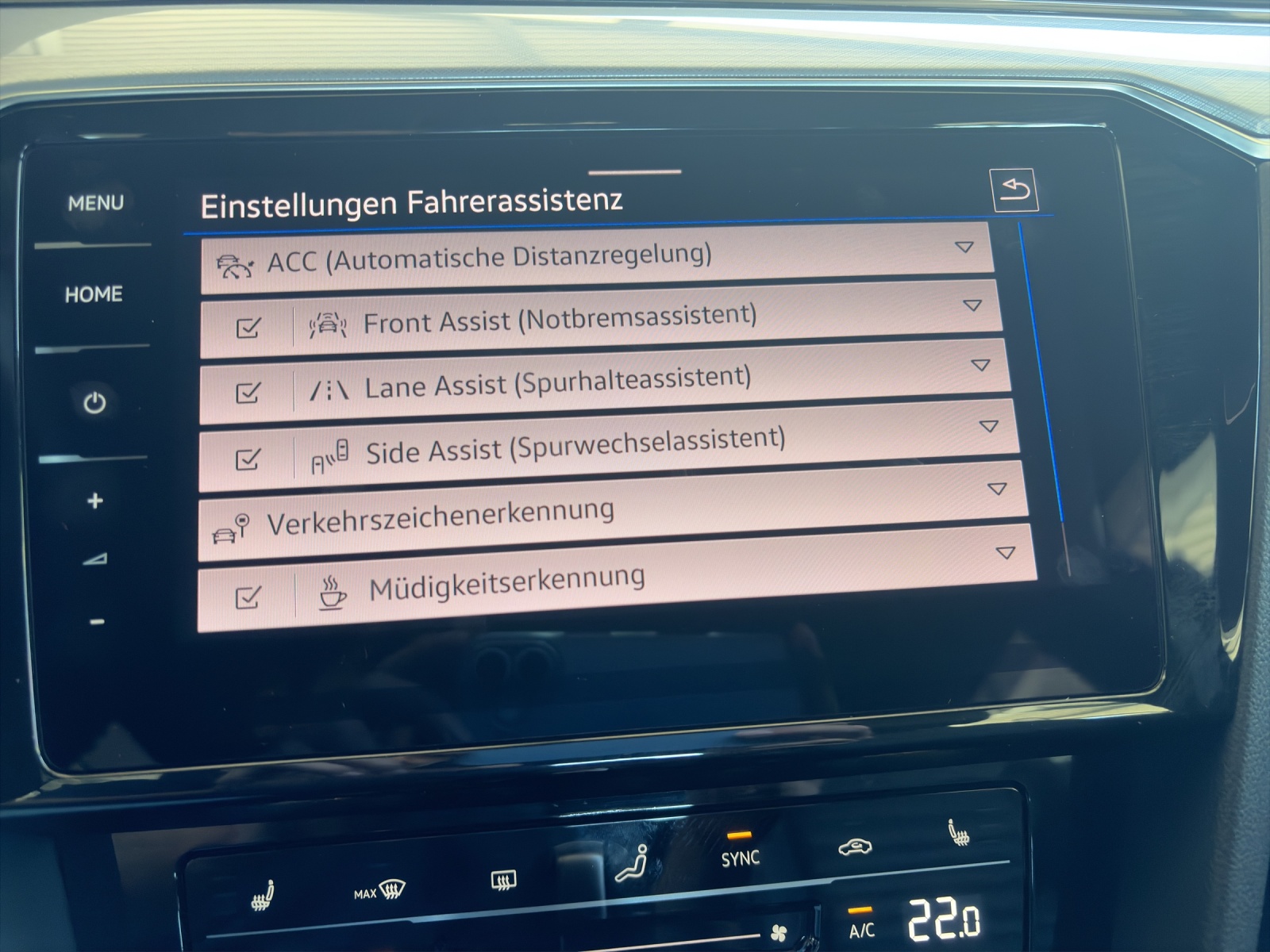 VW Passat Variant 1.5 TSI EVO Business DSG-image-13