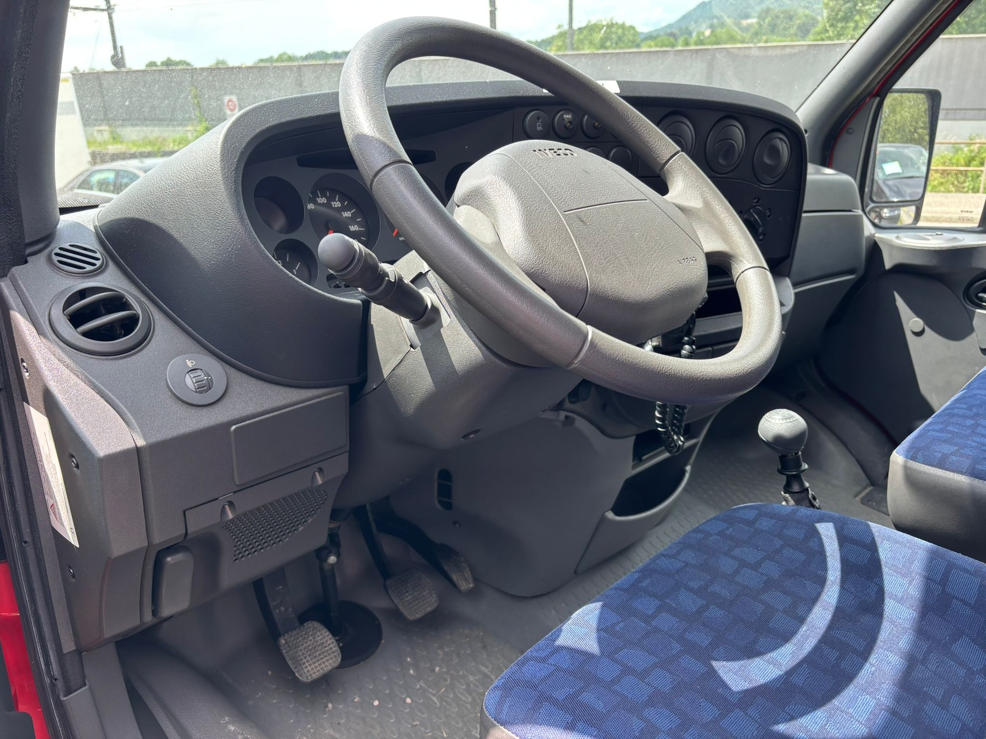 IVECO 35 S 14 V ANRA43C3B1-image-2