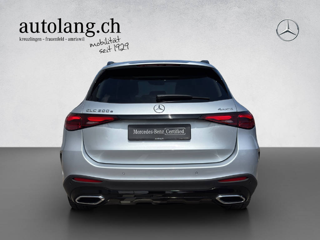 MERCEDES-BENZ GLC 300 e AMG Line 4Matic EQ Star-image-15