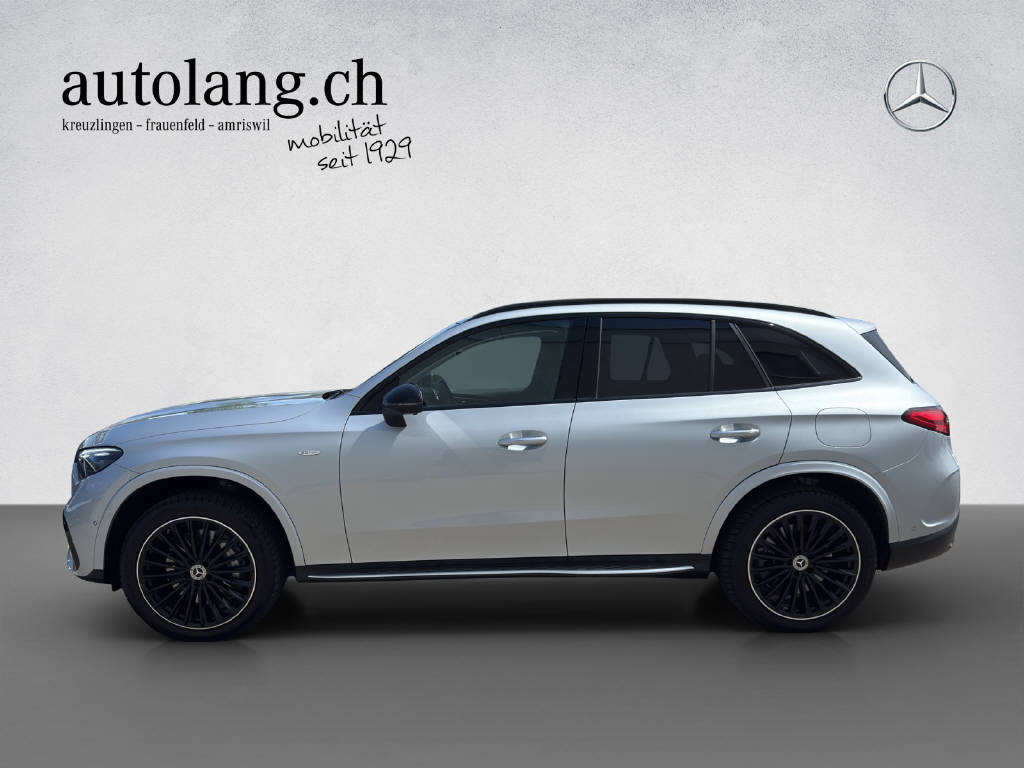 MERCEDES-BENZ GLC 300 e AMG Line 4Matic EQ Star-showroom-element-1