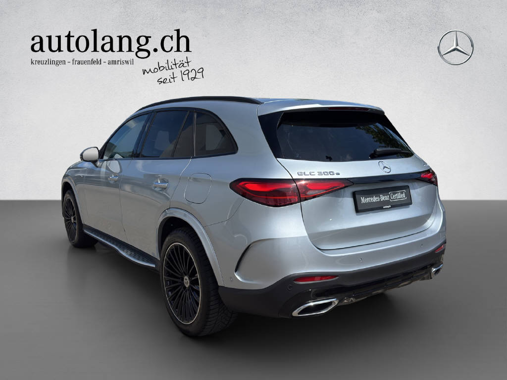 MERCEDES-BENZ GLC 300 e AMG Line 4Matic EQ Star-showroom-element-2