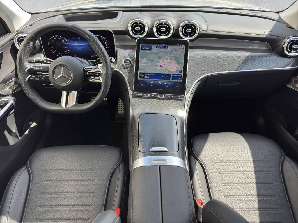 MERCEDES-BENZ GLC 300 e AMG Line 4Matic EQ Star-image-13