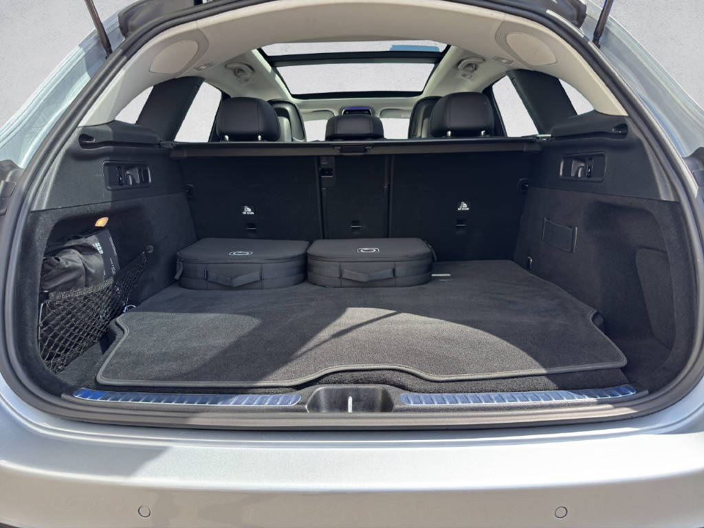 MERCEDES-BENZ GLC 300 e AMG Line 4Matic EQ Star-image-7