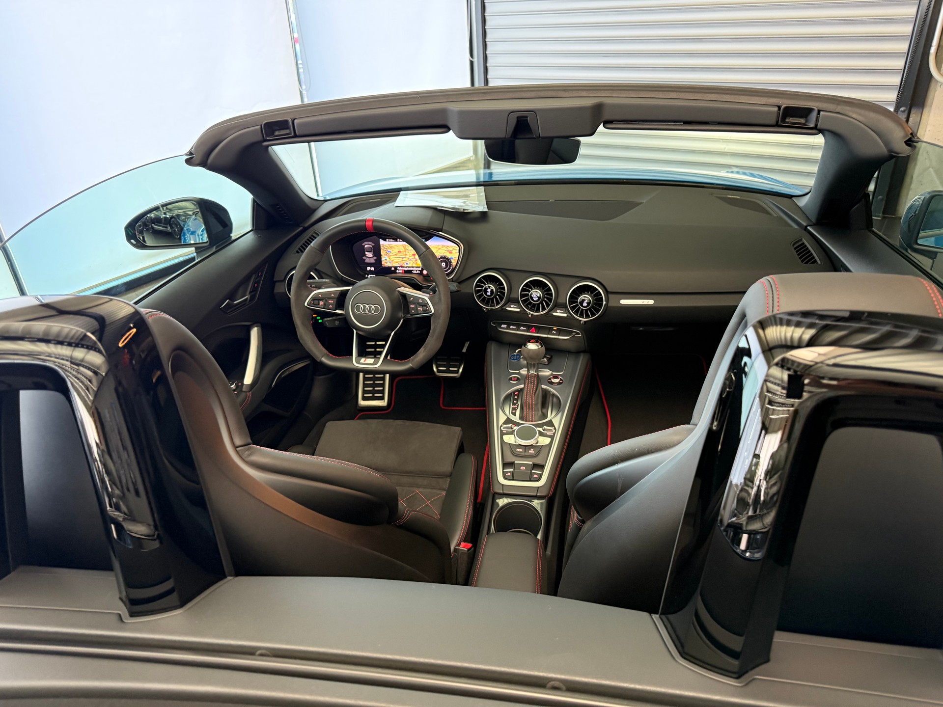 AUDI TT Roadster 2.0 45 TFSI S-Tronic-showroom-element-3
