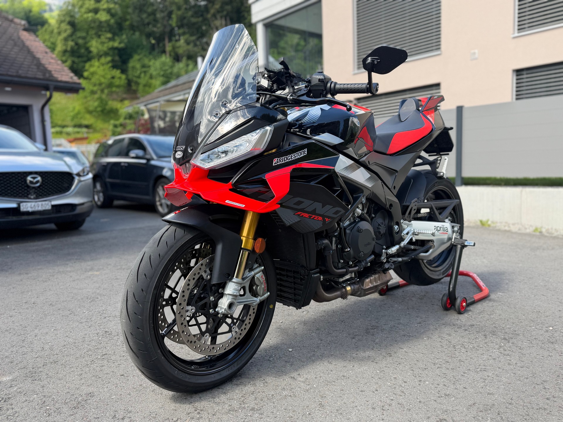 APRILIA Tuono V4 1100 E5+ Factory-image-1