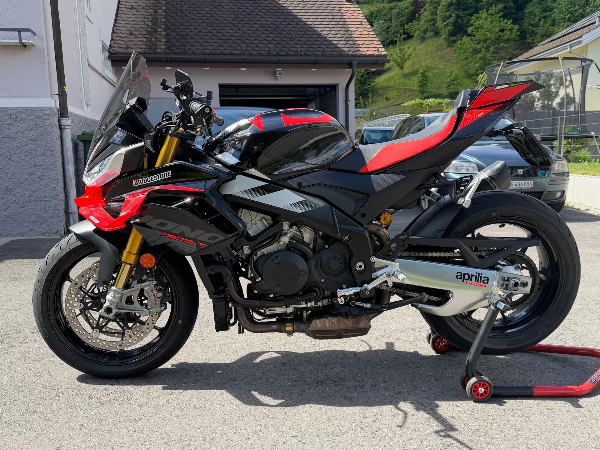 APRILIA Tuono V4 1100 E5+ Factory-image-3