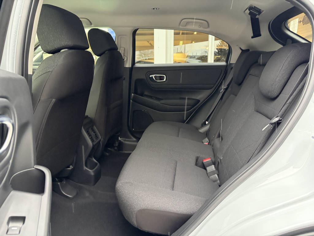 HONDA HR-V 1.5 i-MMD Elegance-image-9